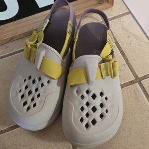 Chacos Chillos Womens Clog Size 7